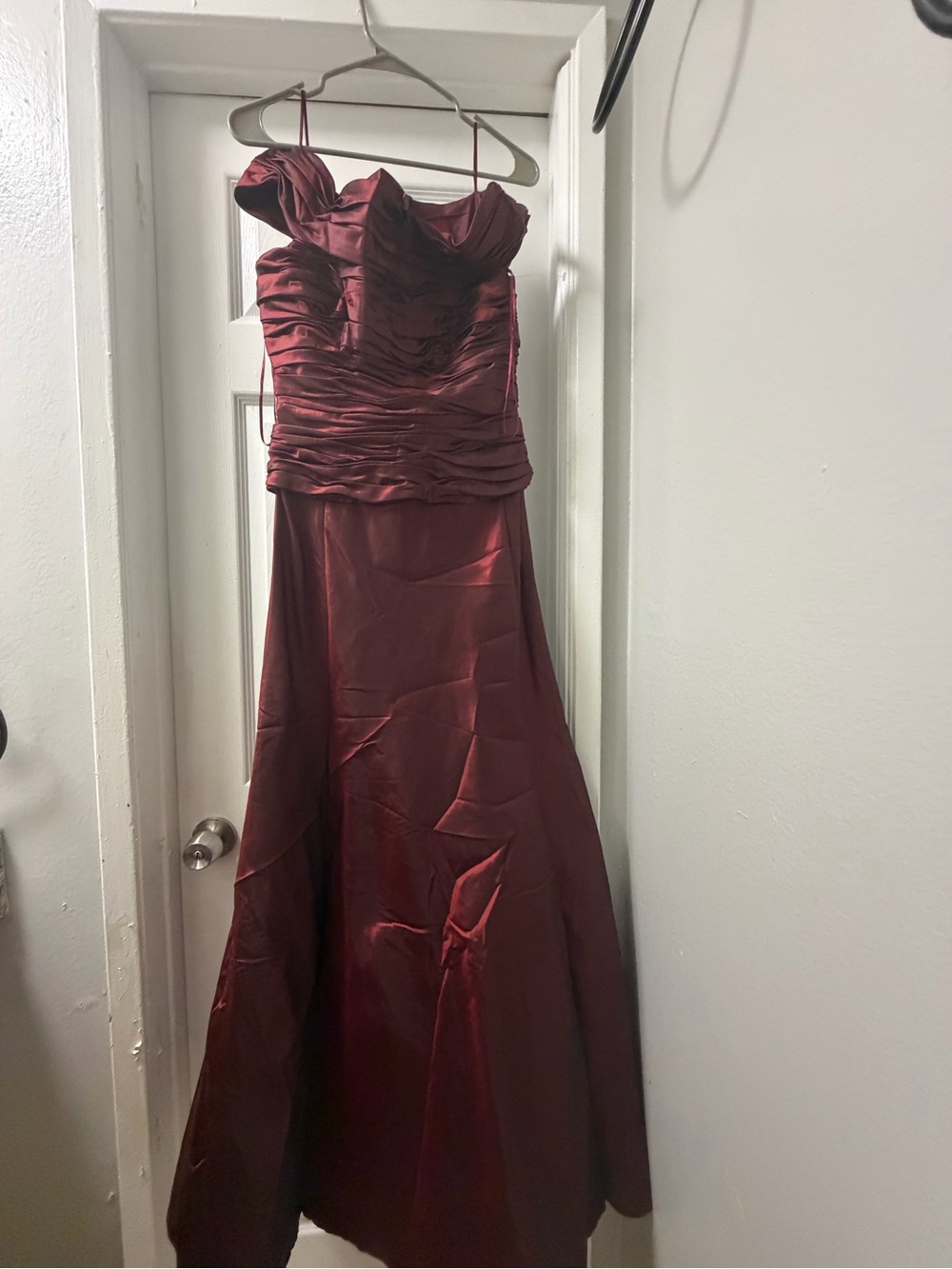 JS Collections Wine Strapless Ruched Prom Gown - Picture 2 of 9